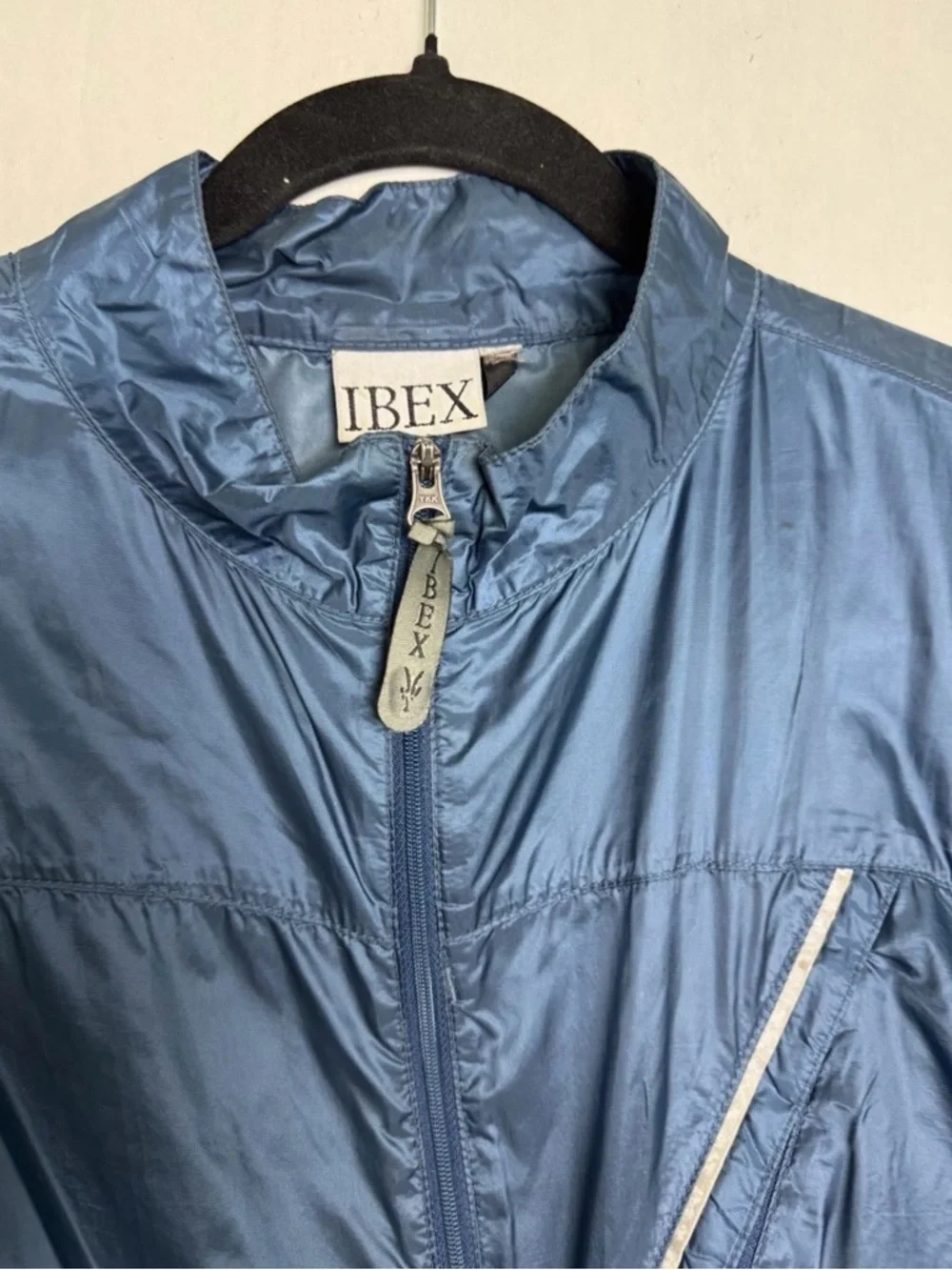 Ibex ultralight windbreaker vest   Sz Lg -Xl